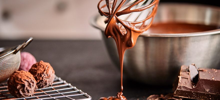 Choisir une marque de chocolat d&#8217;exception pour des recettes gourmandes réussies